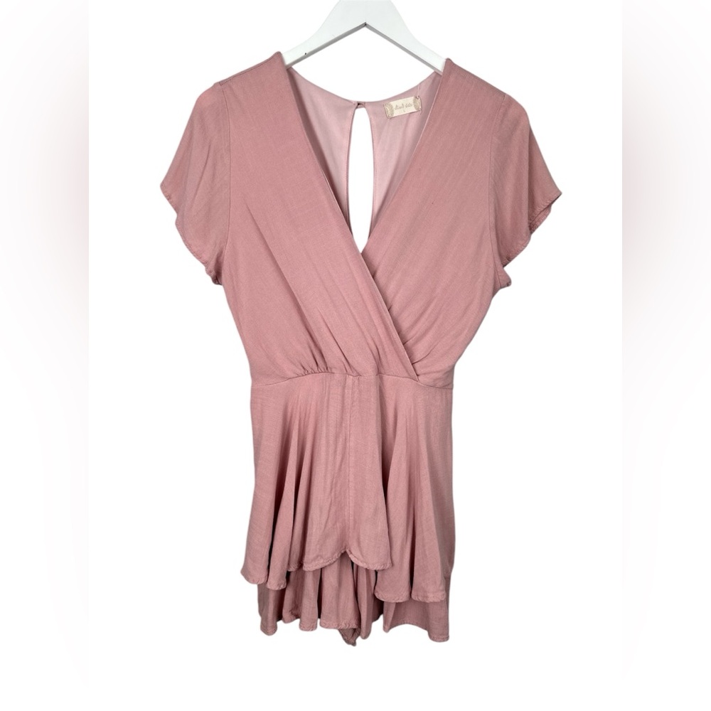 Altar’d State Pink V Neck Tiered Shorts Romper Size Large